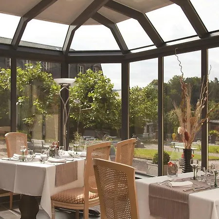 Parc Hotel 3*