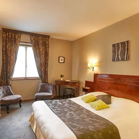 Parc Hotel 3*
